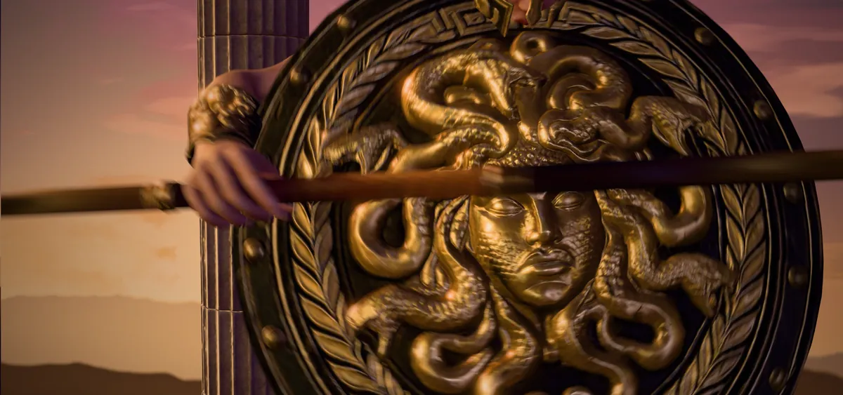 雅典娜降臨觸發免費遊戲：雅典娜舉起梅杜莎神盾，盾上金色的梅杜莎浮雕特寫